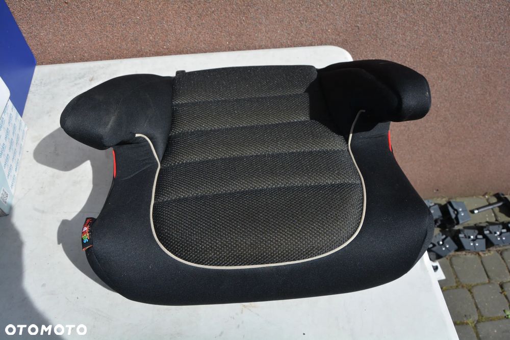 Siedzisko dla dziecka z isofixem 15-30 kg - 1