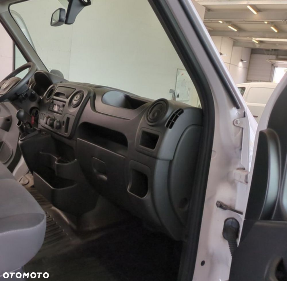 Renault Master - 10