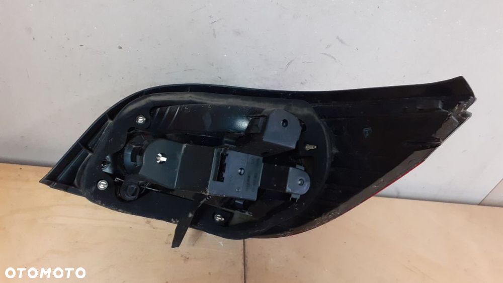 LAMPA TYŁ TYLNA LEWA BMW 5 E60 - 2