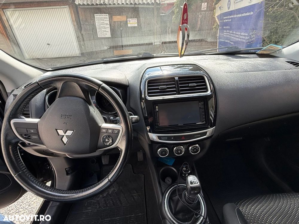 Mitsubishi ASX 1.8 DI-D 2WD Inform - 7