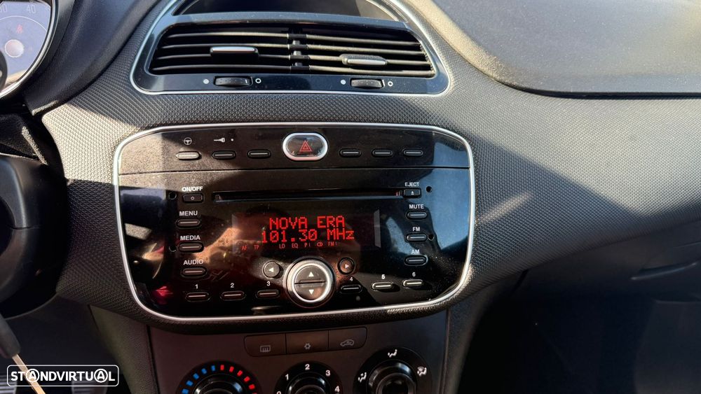 Fiat Punto 1.2 Young S&S - 29