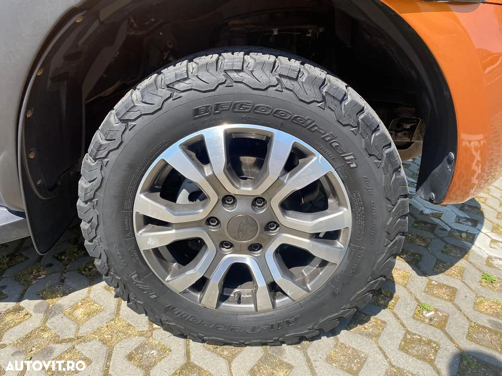 Ford Ranger Pick-Up 3.2 TDCi 4x4 Cabina Dubla WILDTRACK Aut. - 6