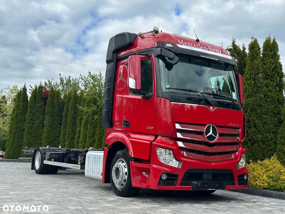 Mercedes-Benz / ACTROS / 1832 / MEGA / BDF / 159 000 tys.km. / - 18