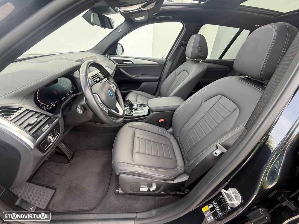 BMW iX3 Impressive - 19