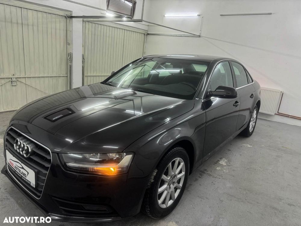 Audi A4 2.0 TDI DPF Attraction - 3