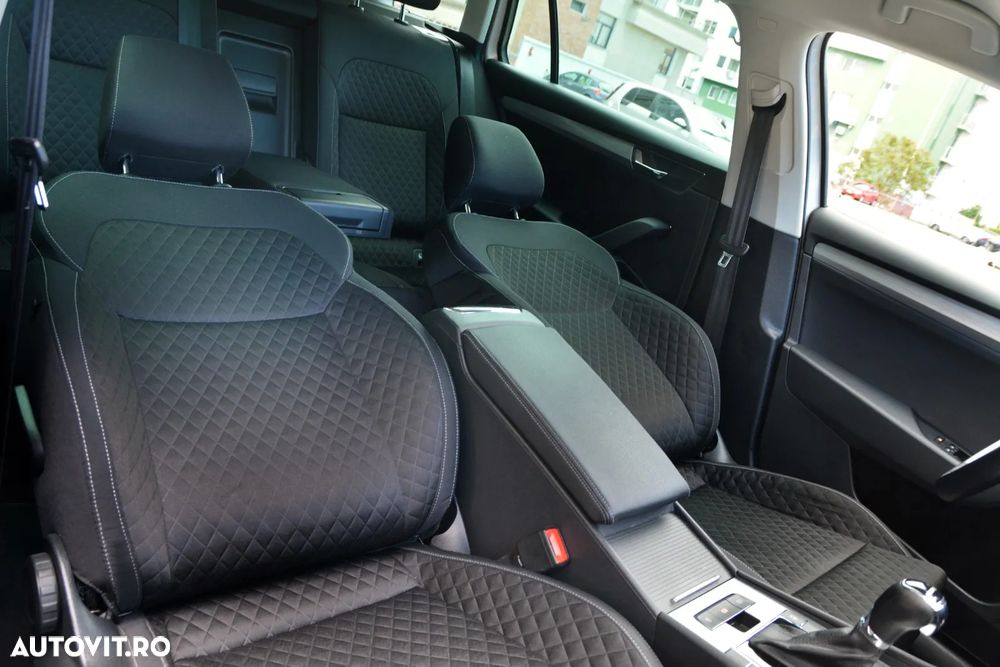 Skoda Superb 2.0 TDI DSG Premium Edition - 16