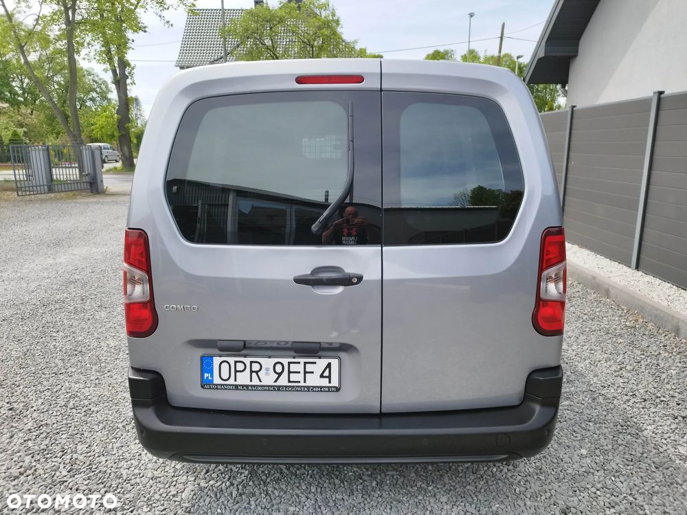 Opel COMBO MAXI 3 OSOBY - 6