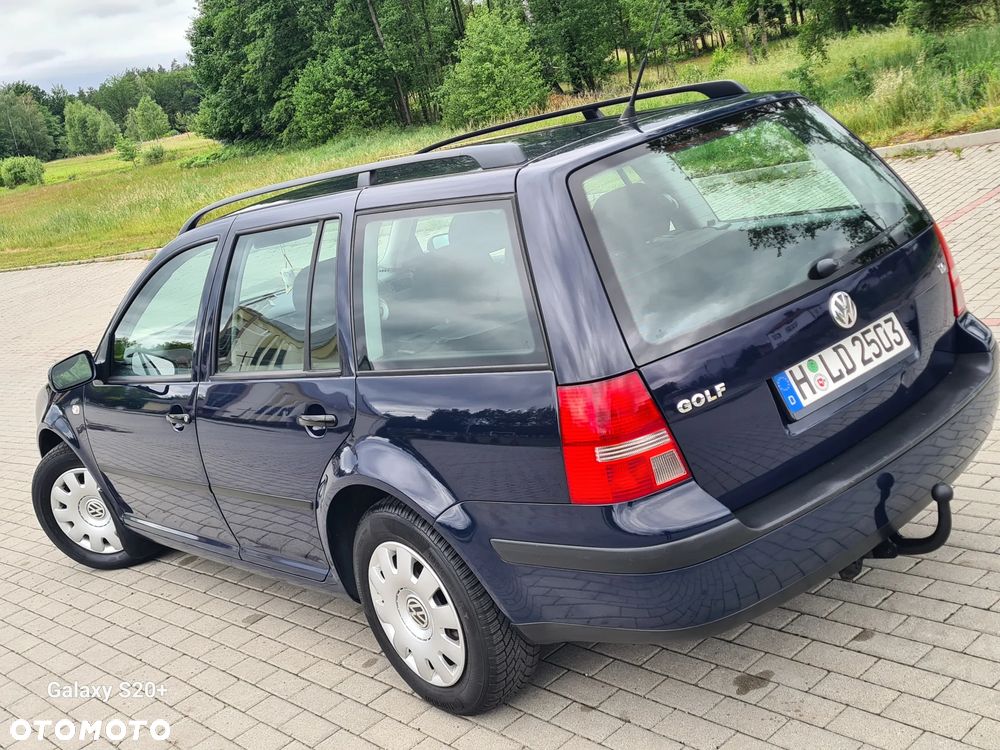 Volkswagen Golf - 3
