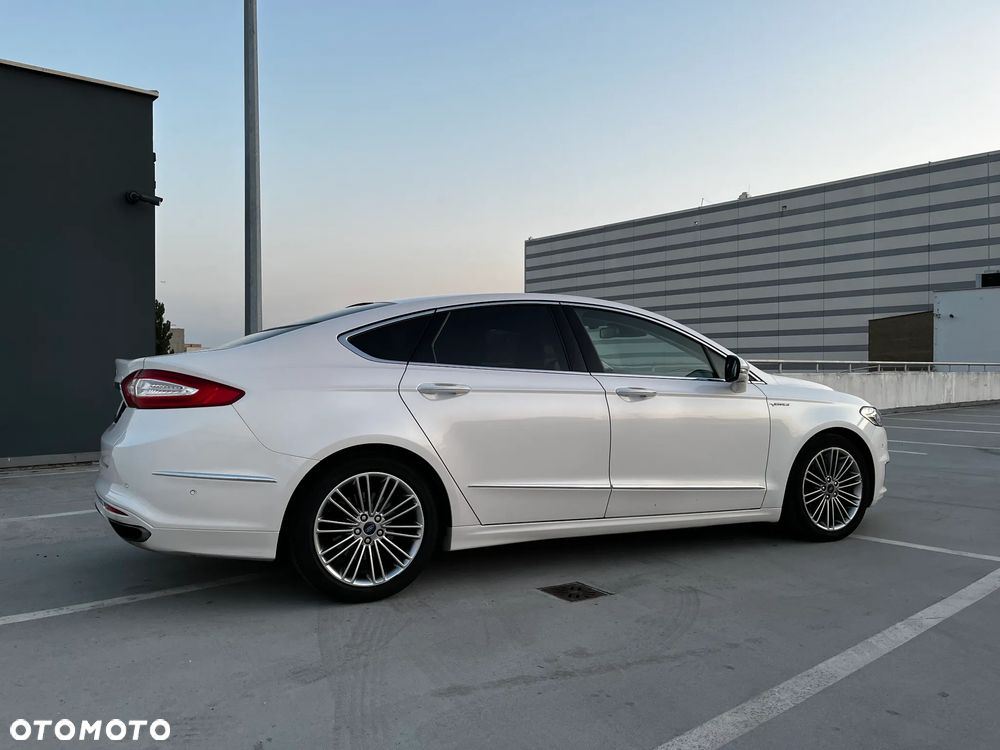 Ford Mondeo Vignale 2.0 EcoBoost - 13