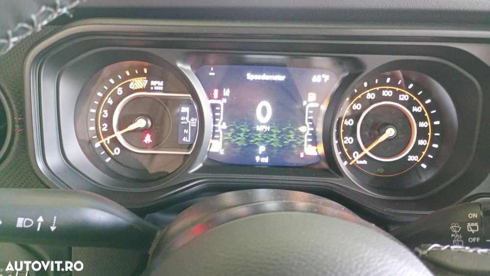 Jeep Wrangler 2.0 AT8 4WD Rubicon - 9