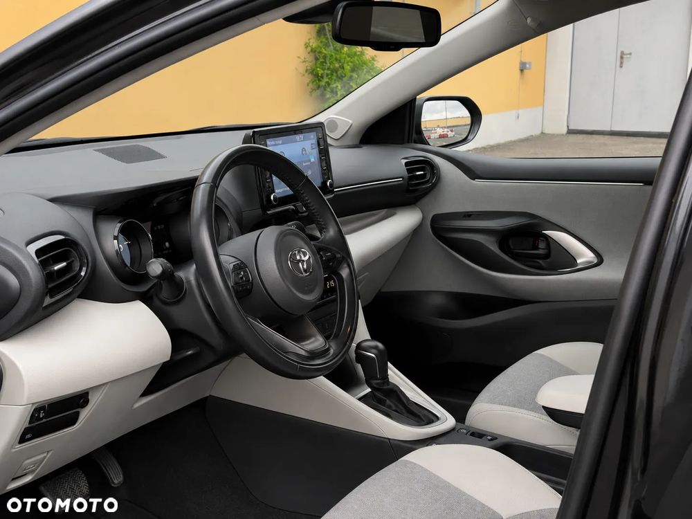 Toyota Yaris Hybrid 1.5 Selection Elegant - 7