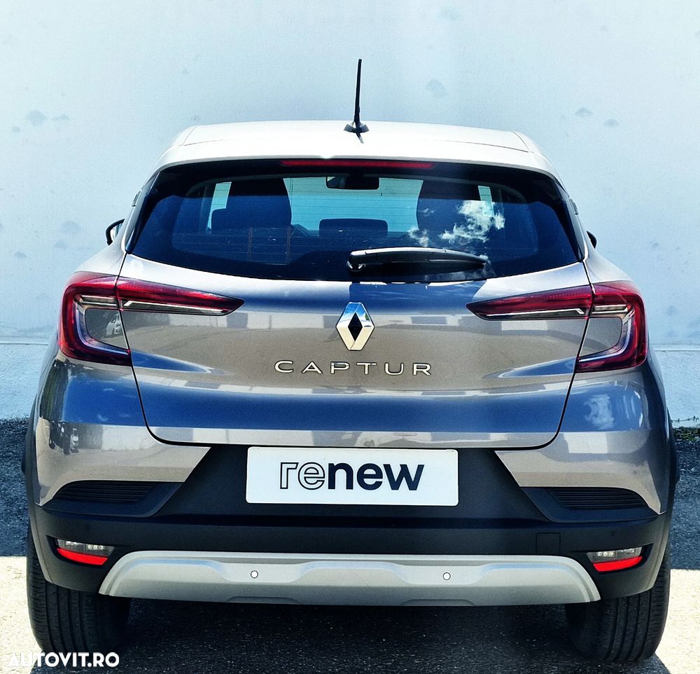 Renault Captur MHEV 140 Techno - 7