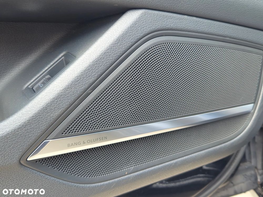 Audi A8 L 55 TFSI mHEV Quattro Tiptr - 14