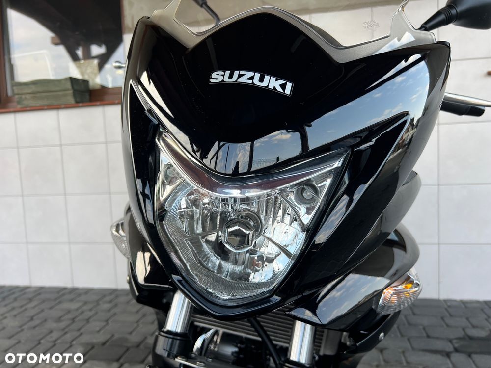 Suzuki GW 250 - 5