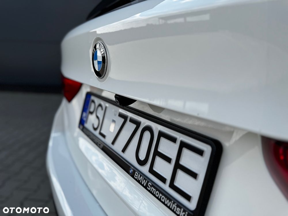 BMW Seria 5 520i Touring Sport-Aut - 10