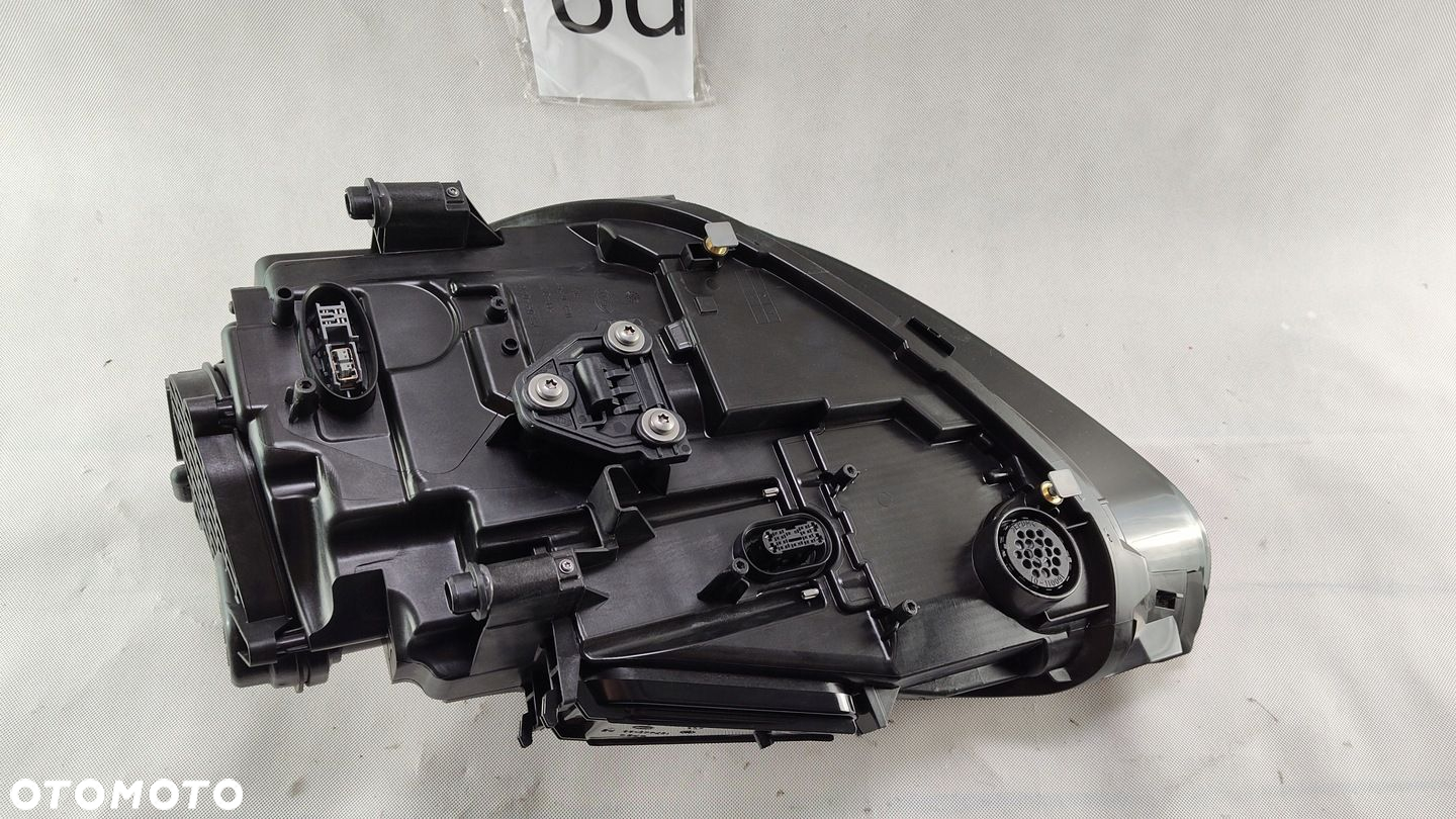 PORSCHE CAYENNE 7P5 LIFT XENON PRAWY REFLEKTOR LAMPA PRAWA 7P5941754 - 7