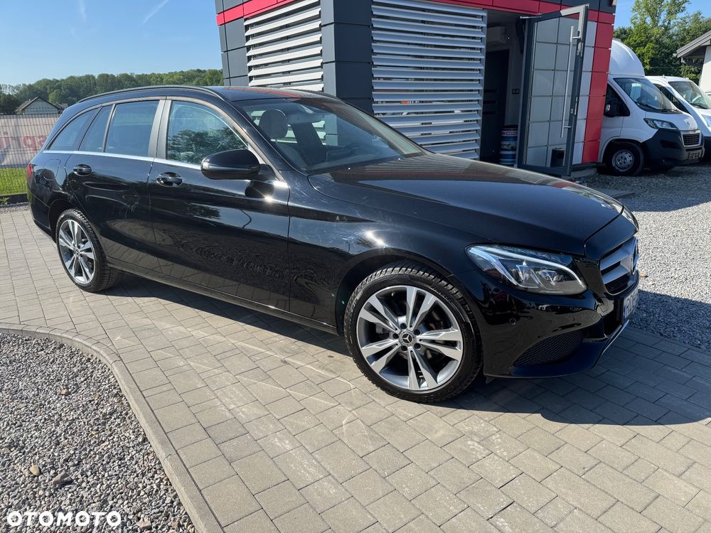 Mercedes-Benz Klasa C 220 d 4-Matic 9G-TRONIC - 2
