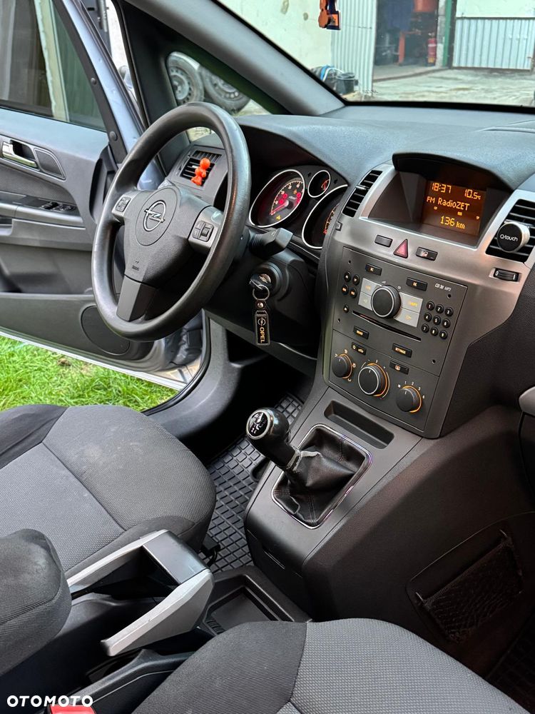 Opel Zafira 1.8 Elegance - 9