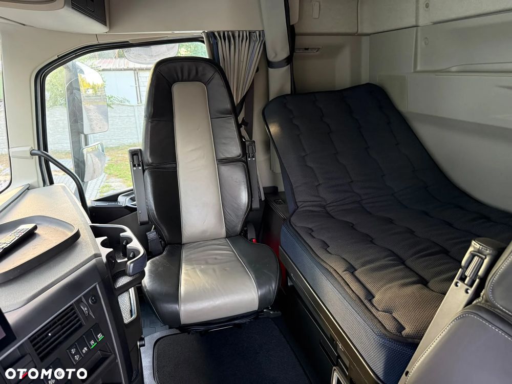 Volvo FH/540/EURO6/FULL LED/SKÓRY/NAVI/METALIK /ON1100 L/SPROWADZONY - 30