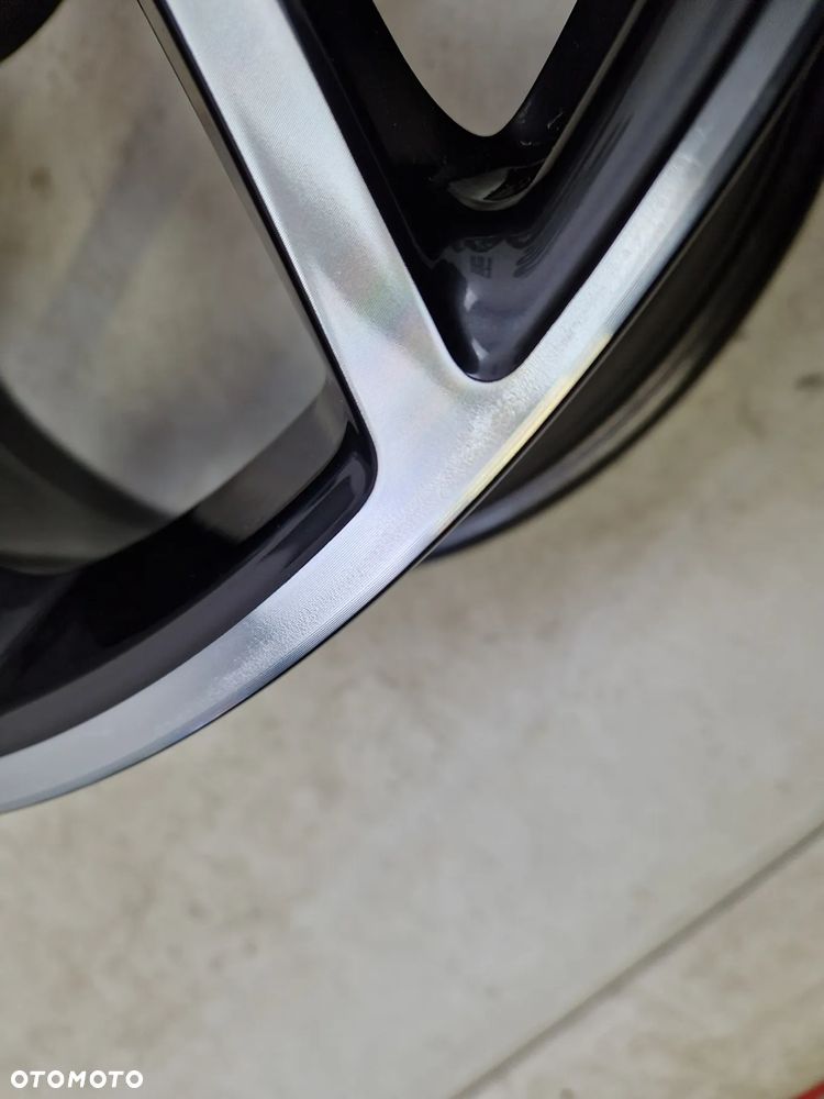 Felga felgi Alfa Romeo Giulia NOWE OE 8Jx19H2 9Jx19H2 ET33 ET34 - 5