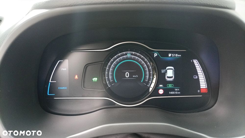 Hyundai Kona Premium - 24