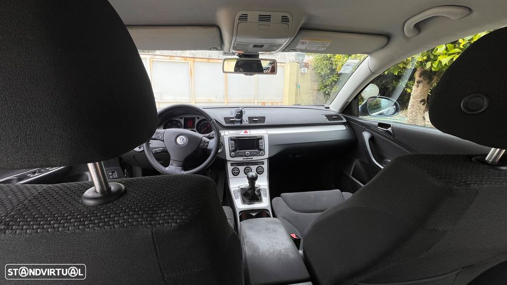 VW Passat Variant 2.0 TDI Confortline - 3