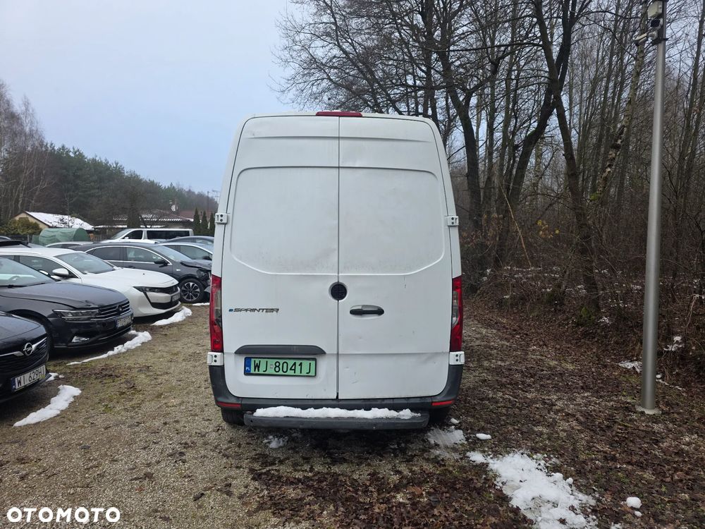 Mercedes-Benz SPRINTER - 5
