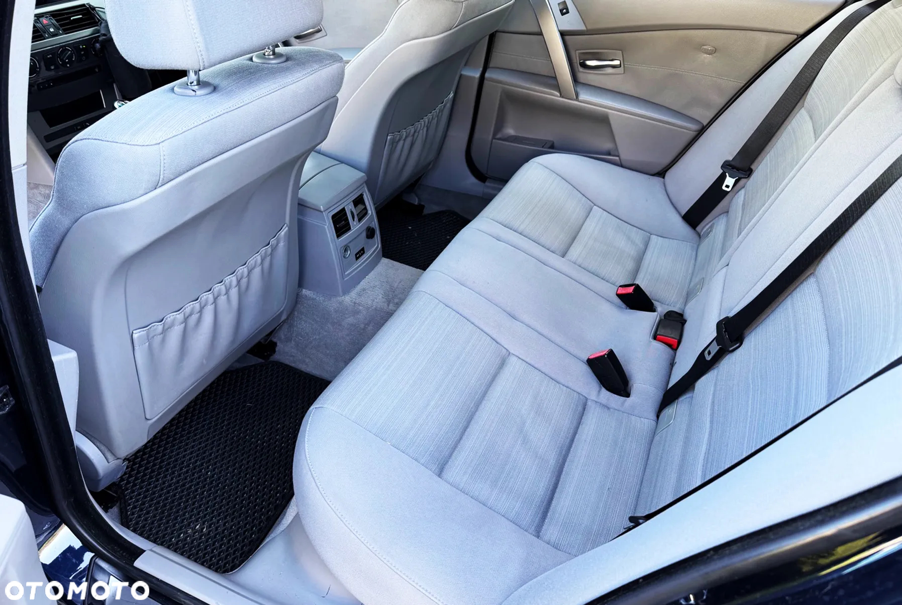 BMW Seria 5 525i - 7