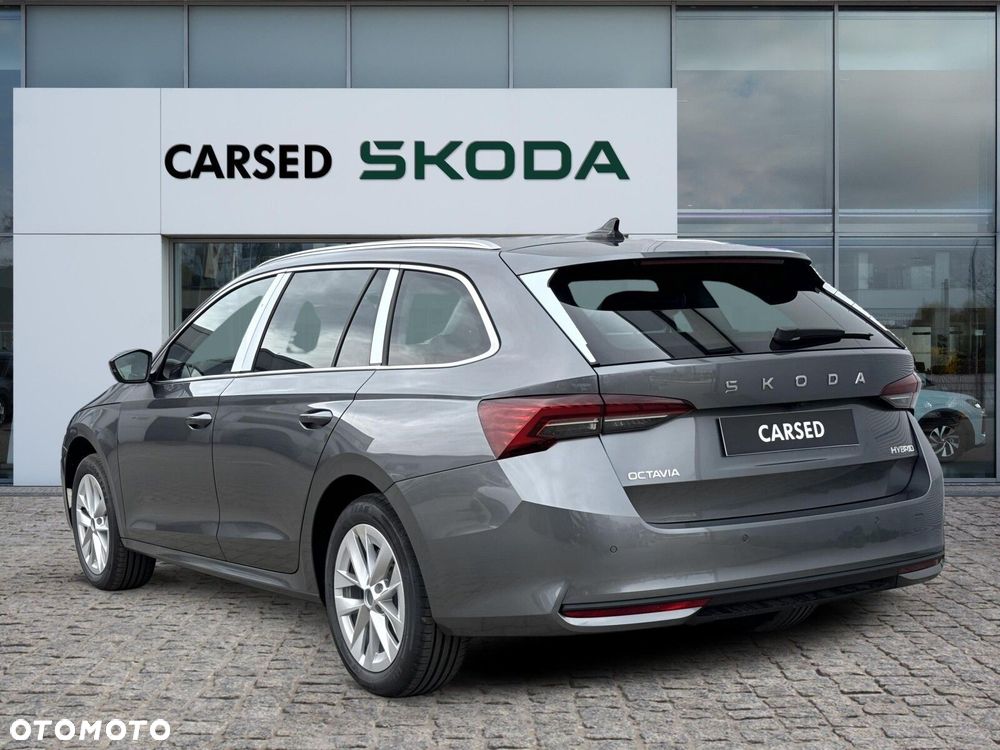 Skoda Octavia - 5