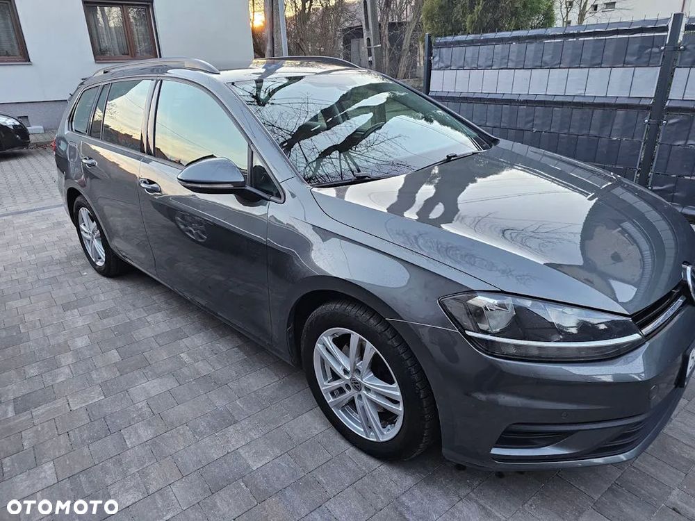 Volkswagen Golf 1.6 TDI BMT Comfortline - 1