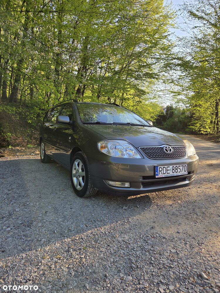 Toyota Corolla 1.4 VVT-i Terra Polaris - 1