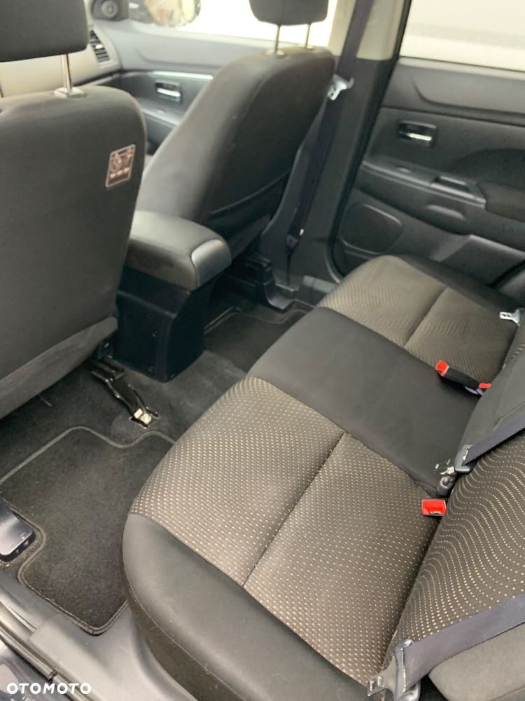 Mitsubishi ASX 1.6 Intense - 9