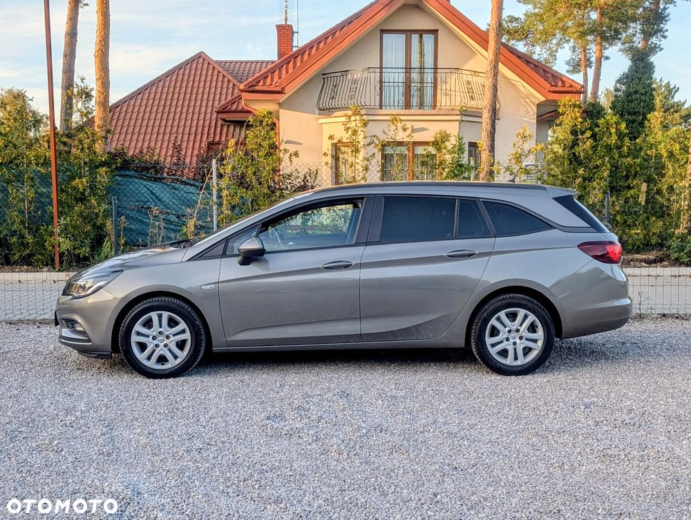 Opel Astra 1.4 Turbo Edition - 4