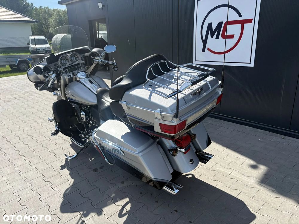 Harley-Davidson Touring Electra Glide - 3