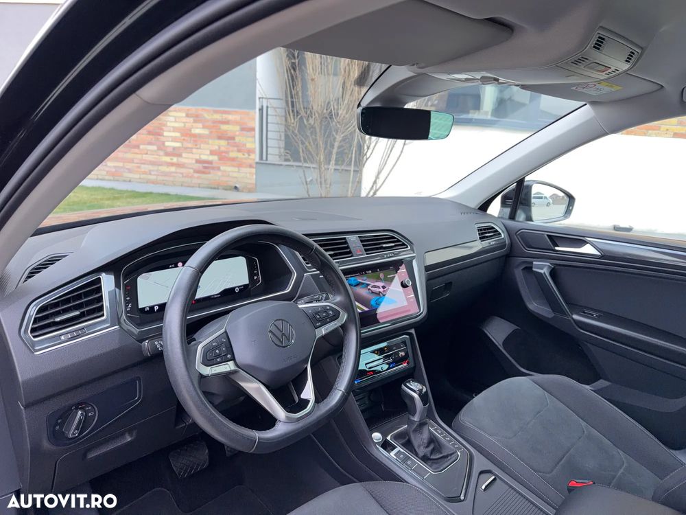 Volkswagen Tiguan - 9