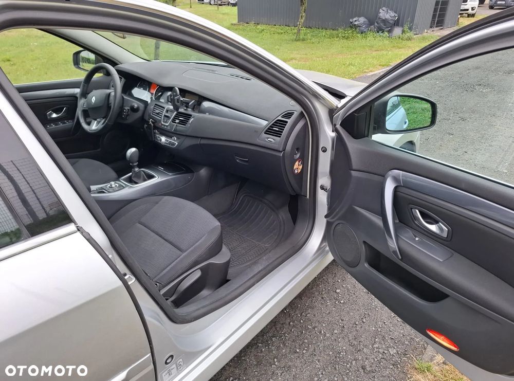 Renault Laguna 2.0 DCi Expression - 19