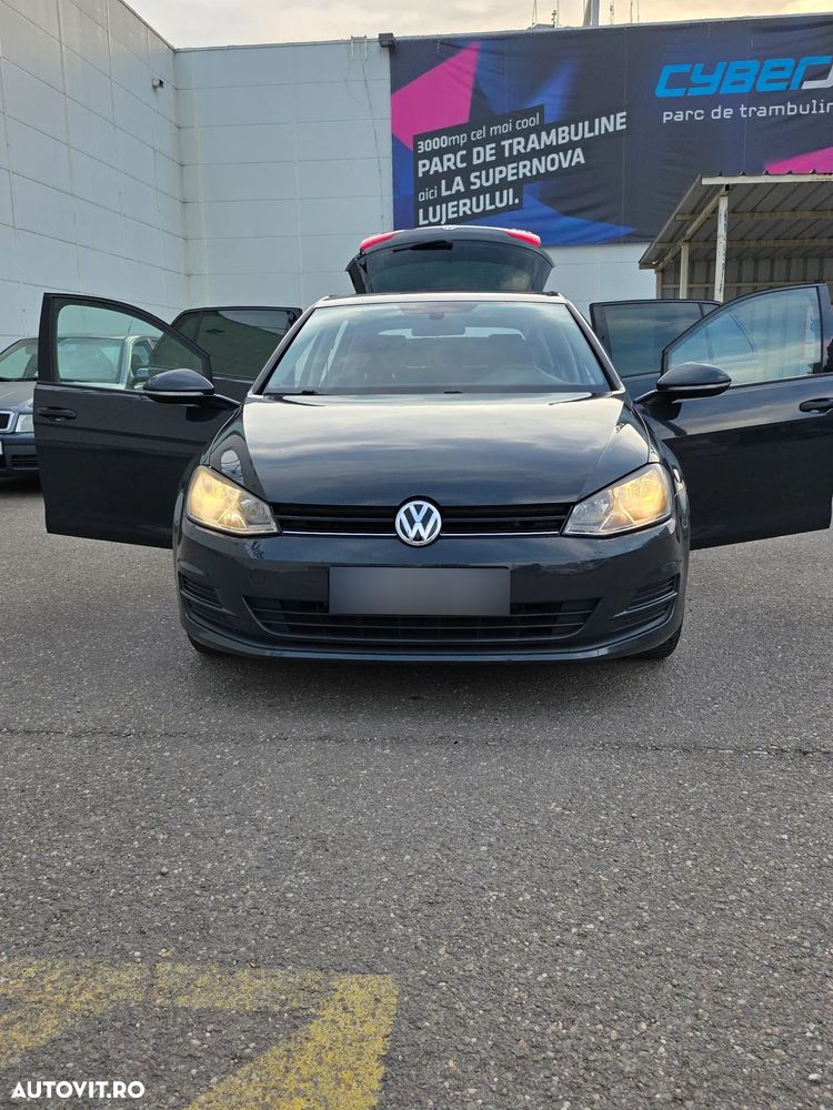 Volkswagen Golf 1.2 TSI BMT Comfortline - 3