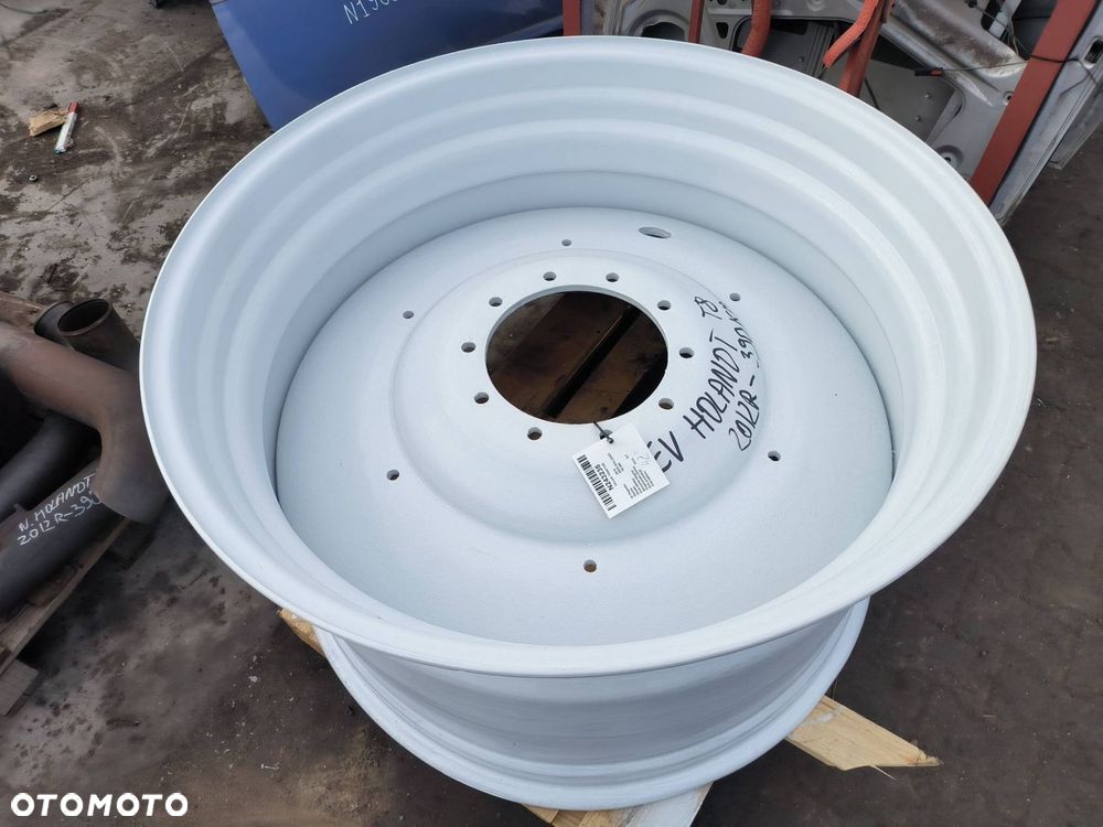 FELGA TRAKTOR NEW HOLLAND T8.390 42 - 3