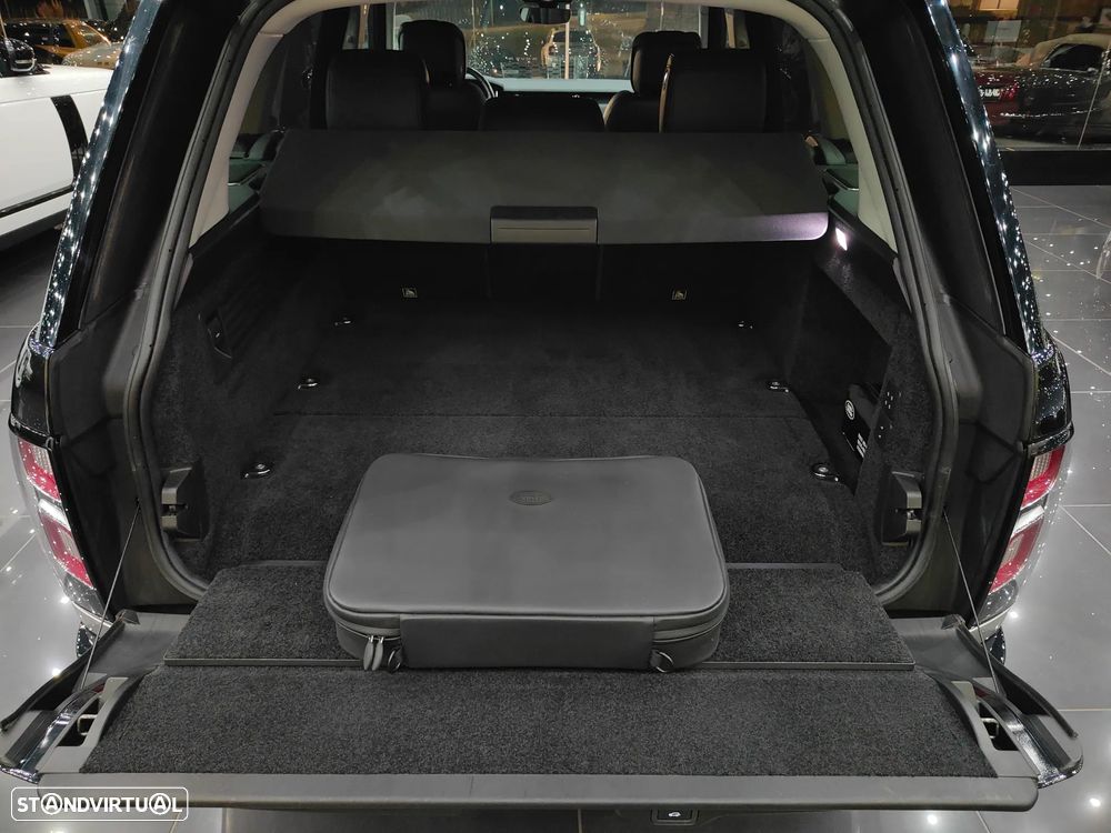 Land Rover Range Rover P400e Plug-in Hybrid Vogue - 43