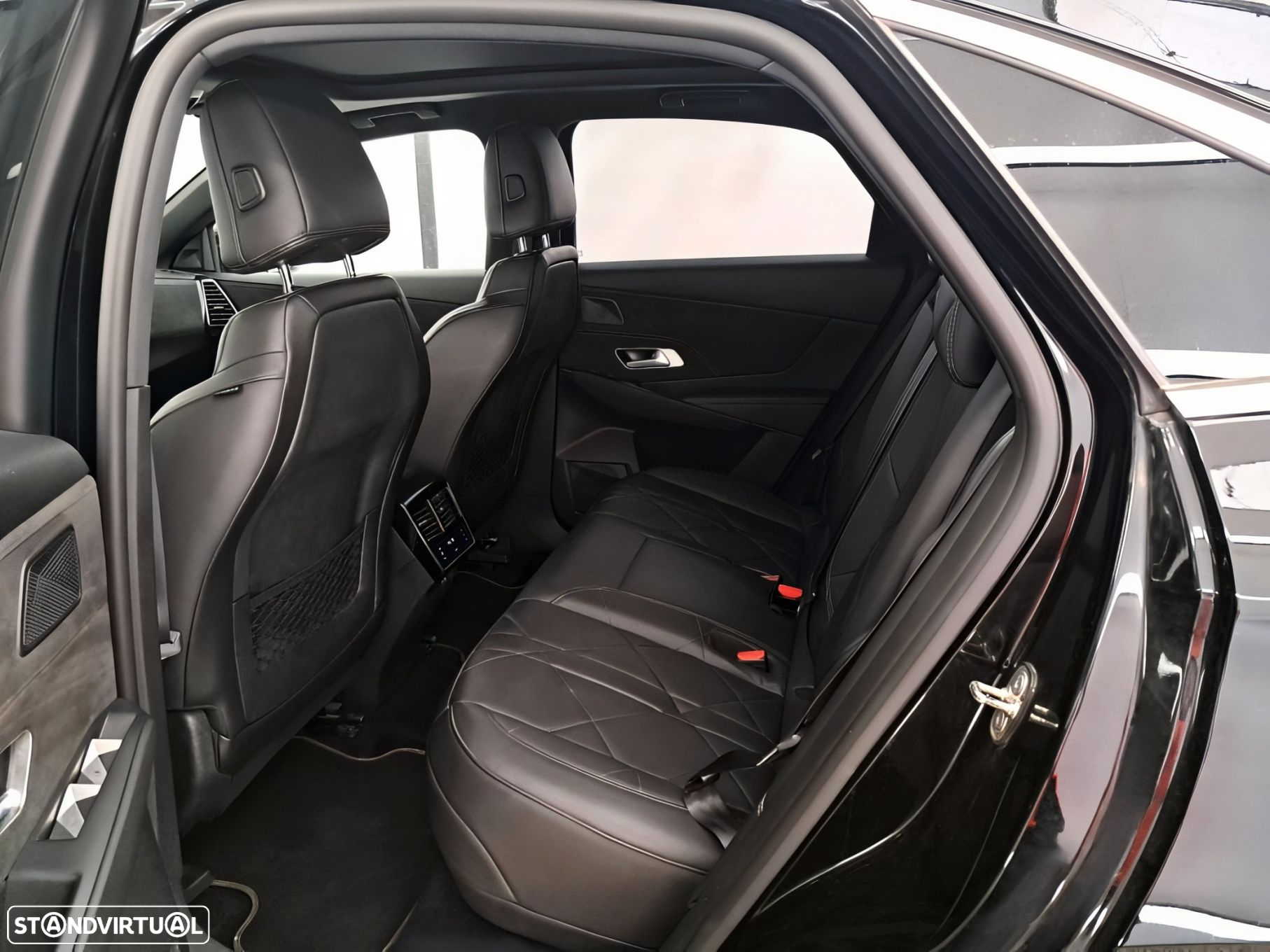 DS DS7 Crossback - 5
