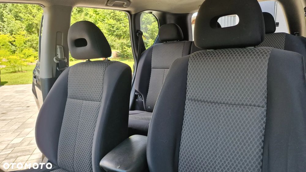 Nissan X-Trail 2.0 XE - 18