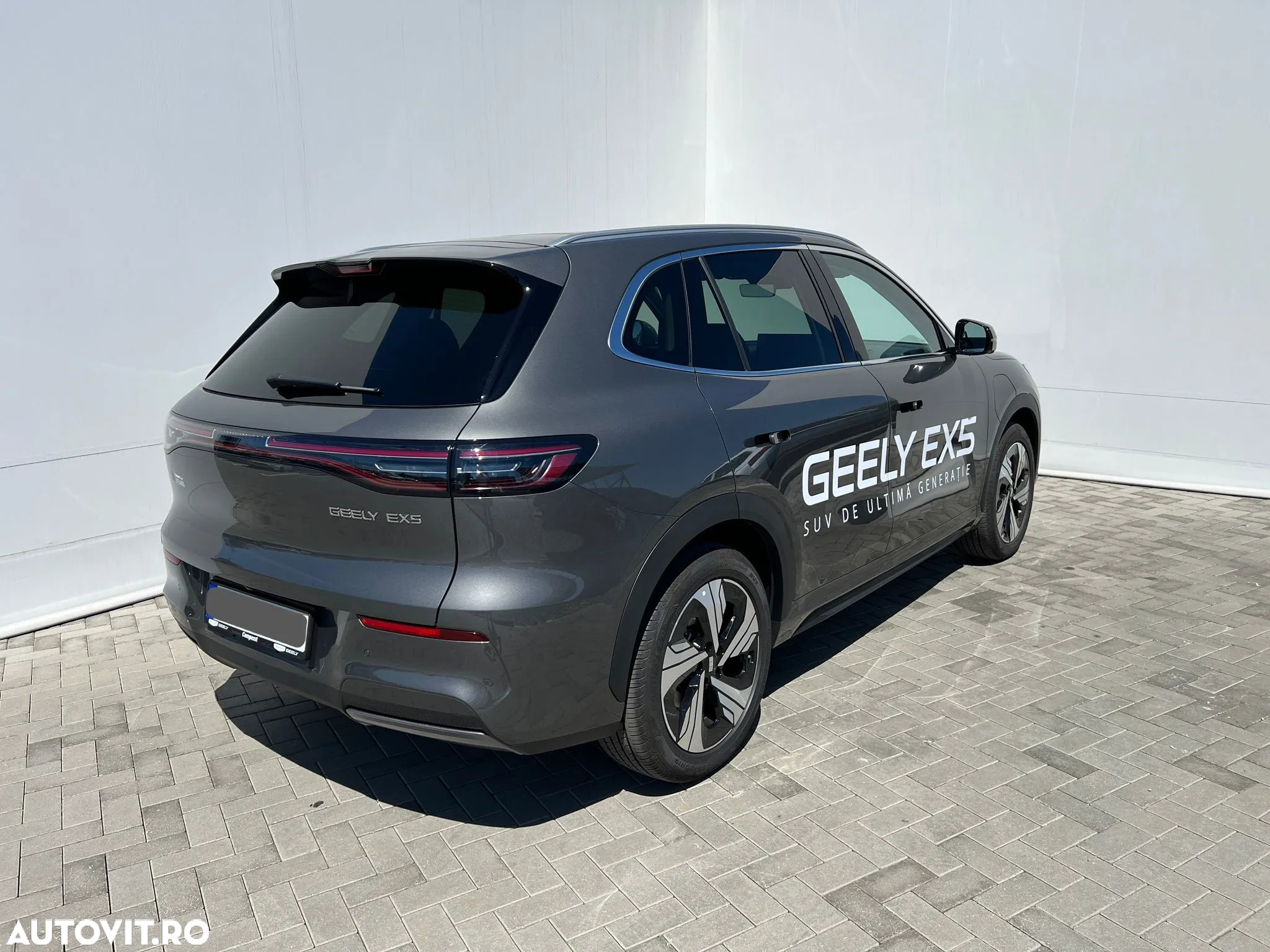 Geely Ex5 - 4