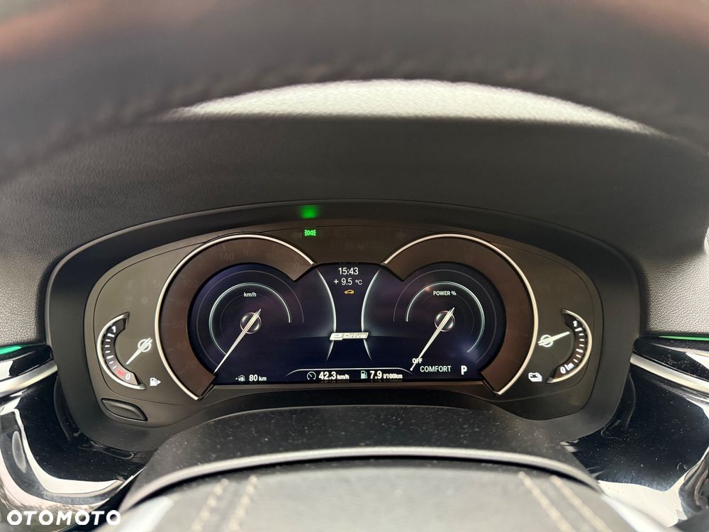 BMW Seria 5 530e iPerformance xDrive Sport Line sport - 30