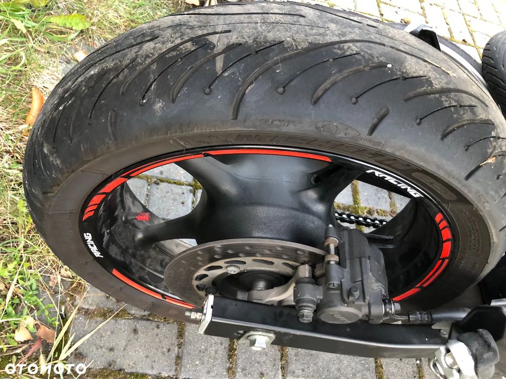 Yamaha XJ6  Diversion  silnik  swap  osłona tył - 3