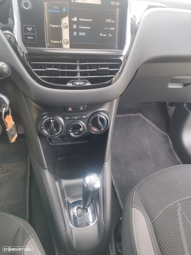 Peugeot 208 e-HDi 68 EGS5 Stop&Start Active - 7