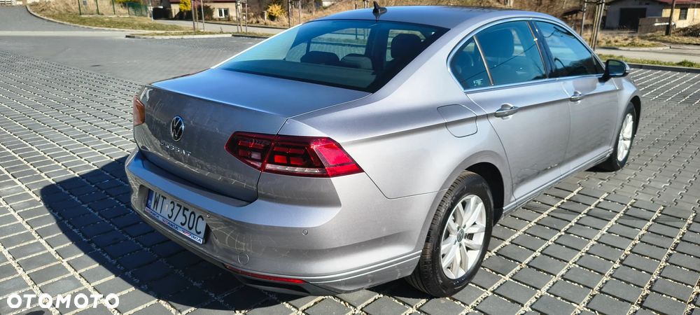 Volkswagen Passat 1.5 TSI EVO Business - 9