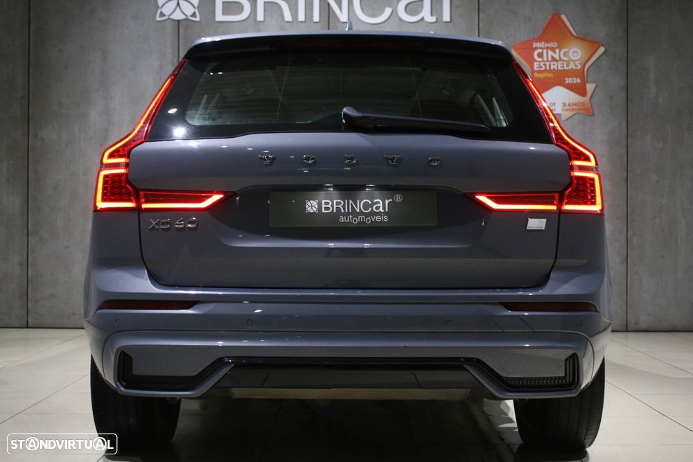 Volvo XC 60 2.0 T6 PHEV Plus Dark AWD - 14