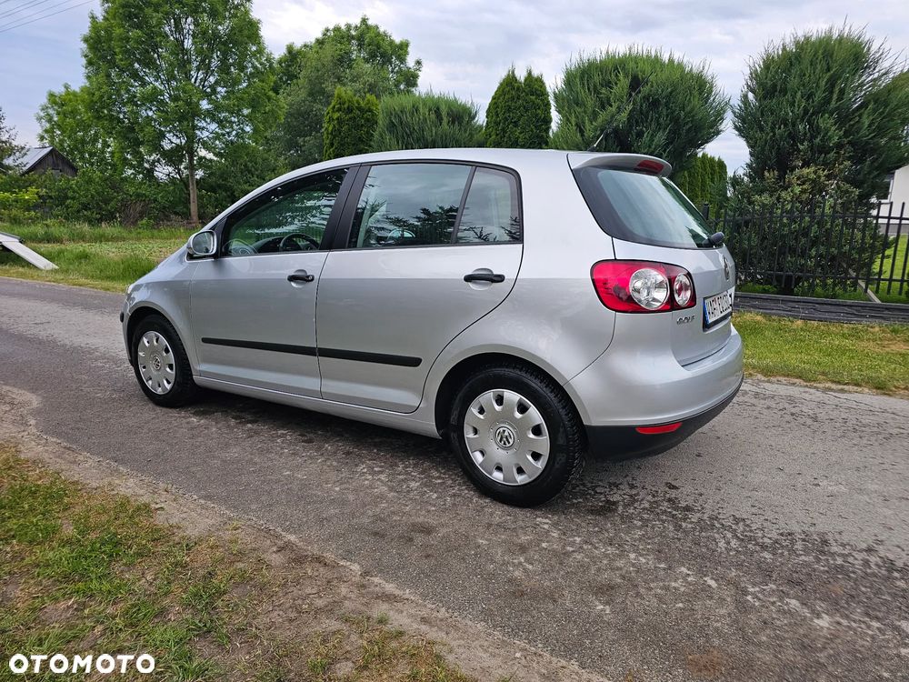 Volkswagen Golf Plus - 28
