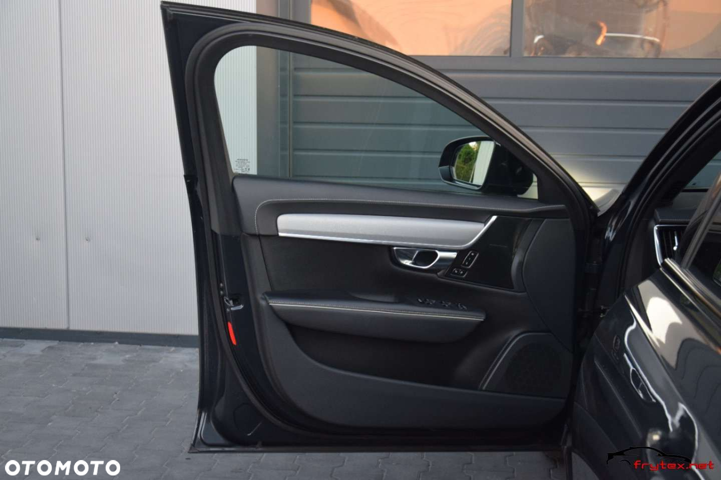 Volvo V90 - 16