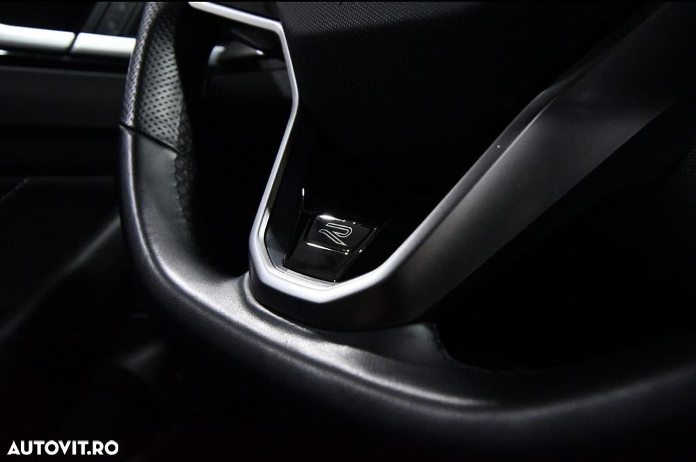 Volkswagen ARTEON 2.0 TSI DSG R-Line - 11